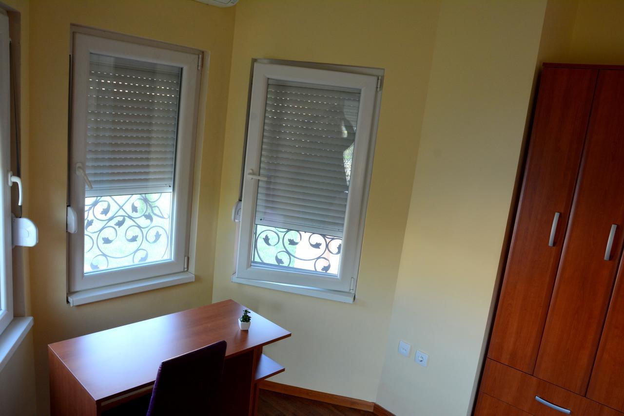 Montenegro Hostel B&B Podgorica Extérieur photo