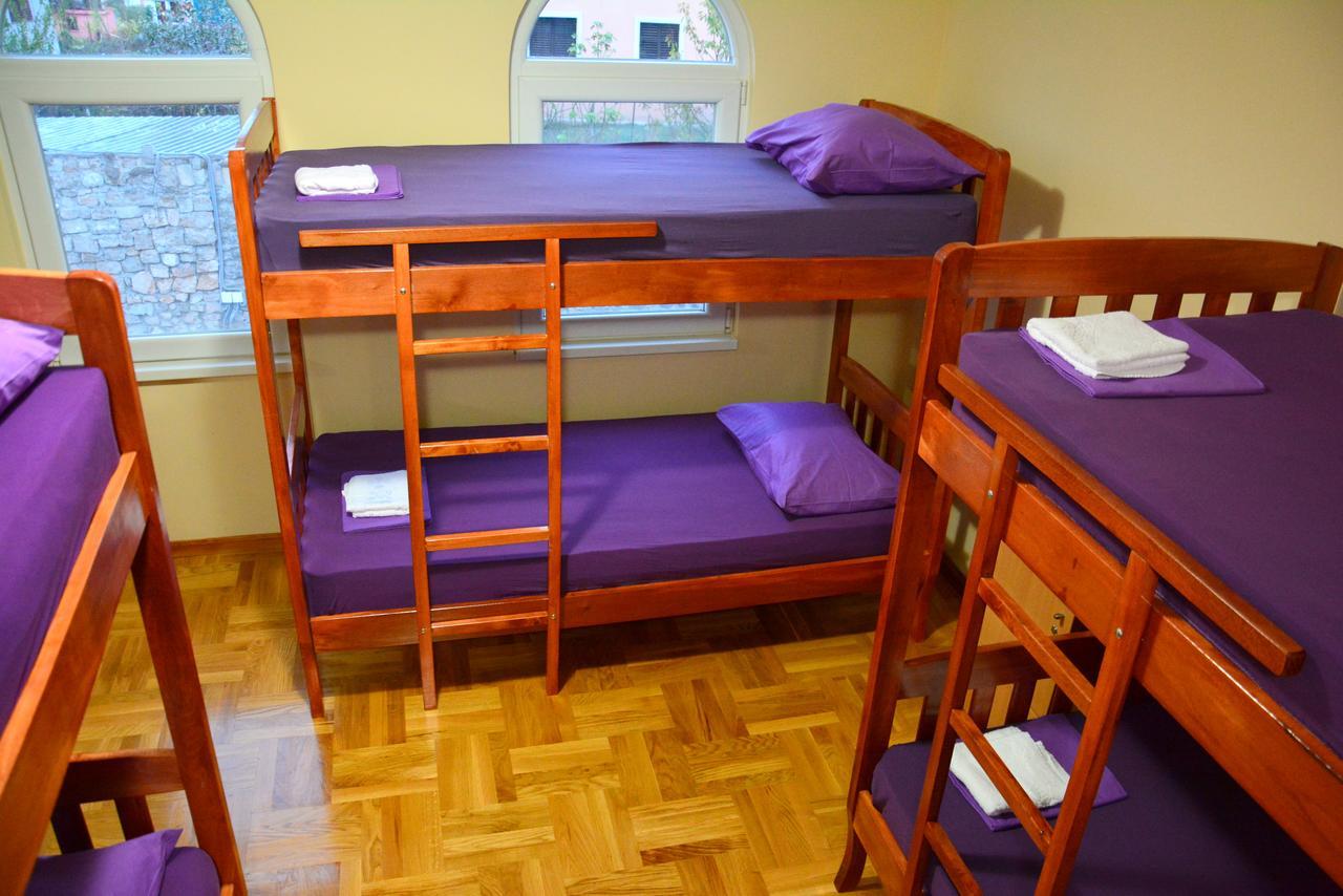 Montenegro Hostel B&B Podgorica Extérieur photo