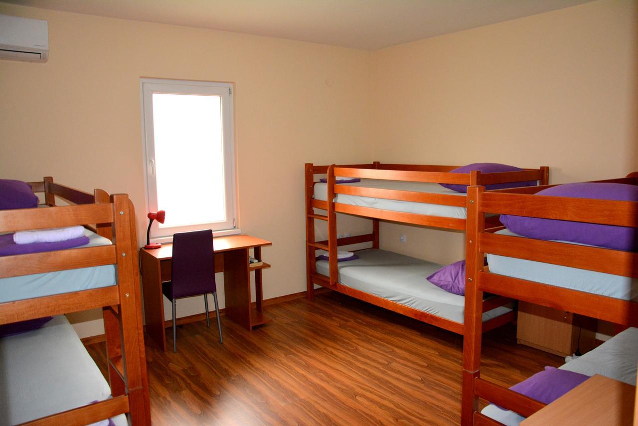 Montenegro Hostel B&B Podgorica Extérieur photo